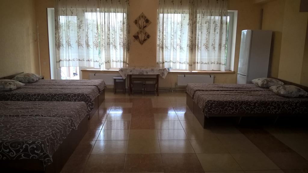 Hostel Classic เคอร์ซอน ห้อง รูปภาพ